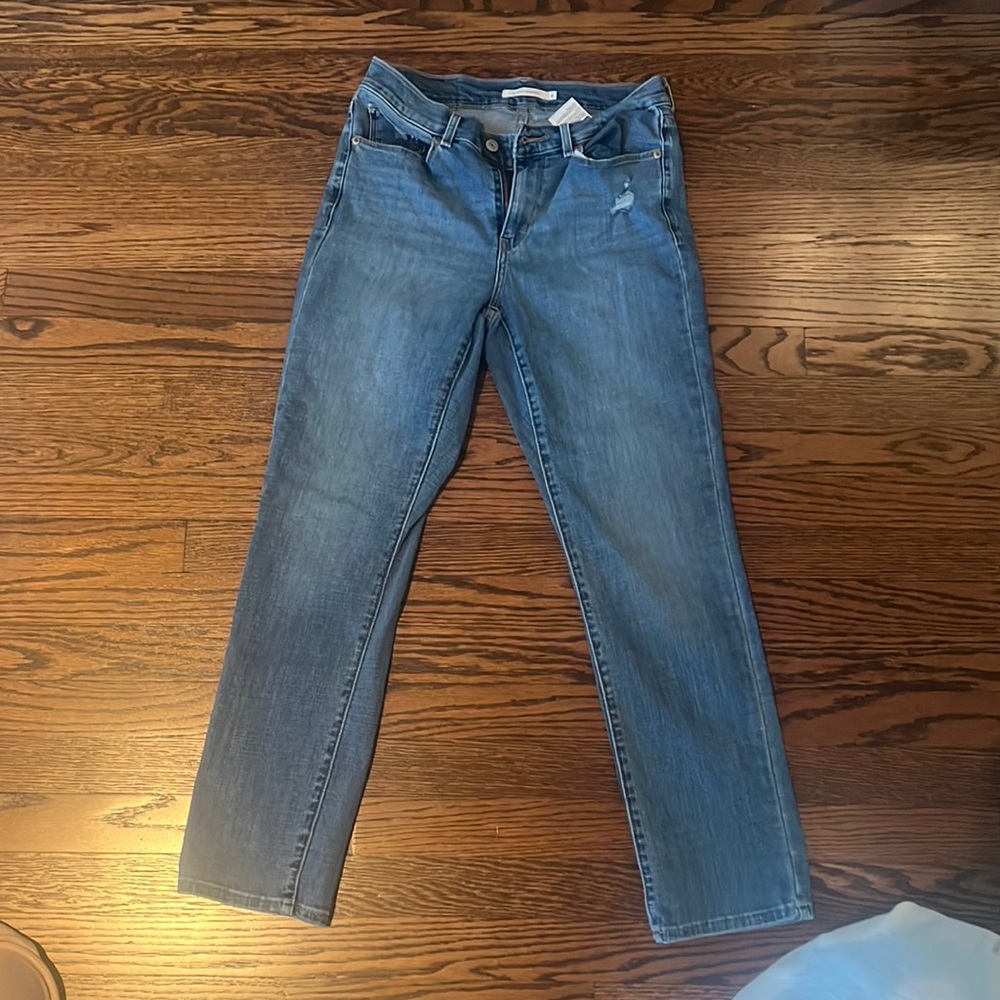CLASSIC STRAIGHT LEVI JEANS